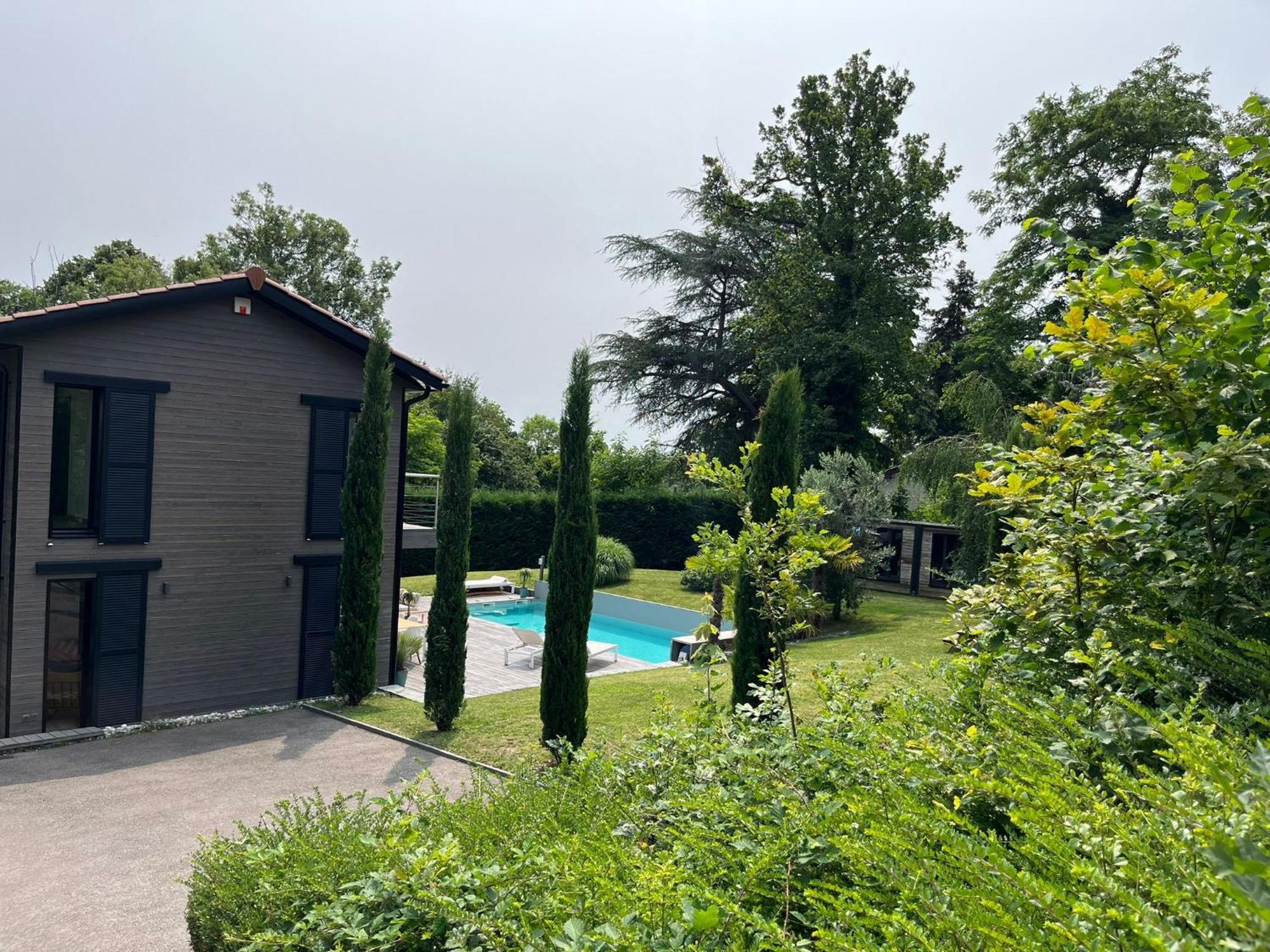 Villa Piscine A Proximite De Lyon Chaponost Esterno foto